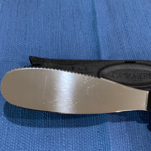 Cutco Spreader and Sheath - Picture 3 of 12